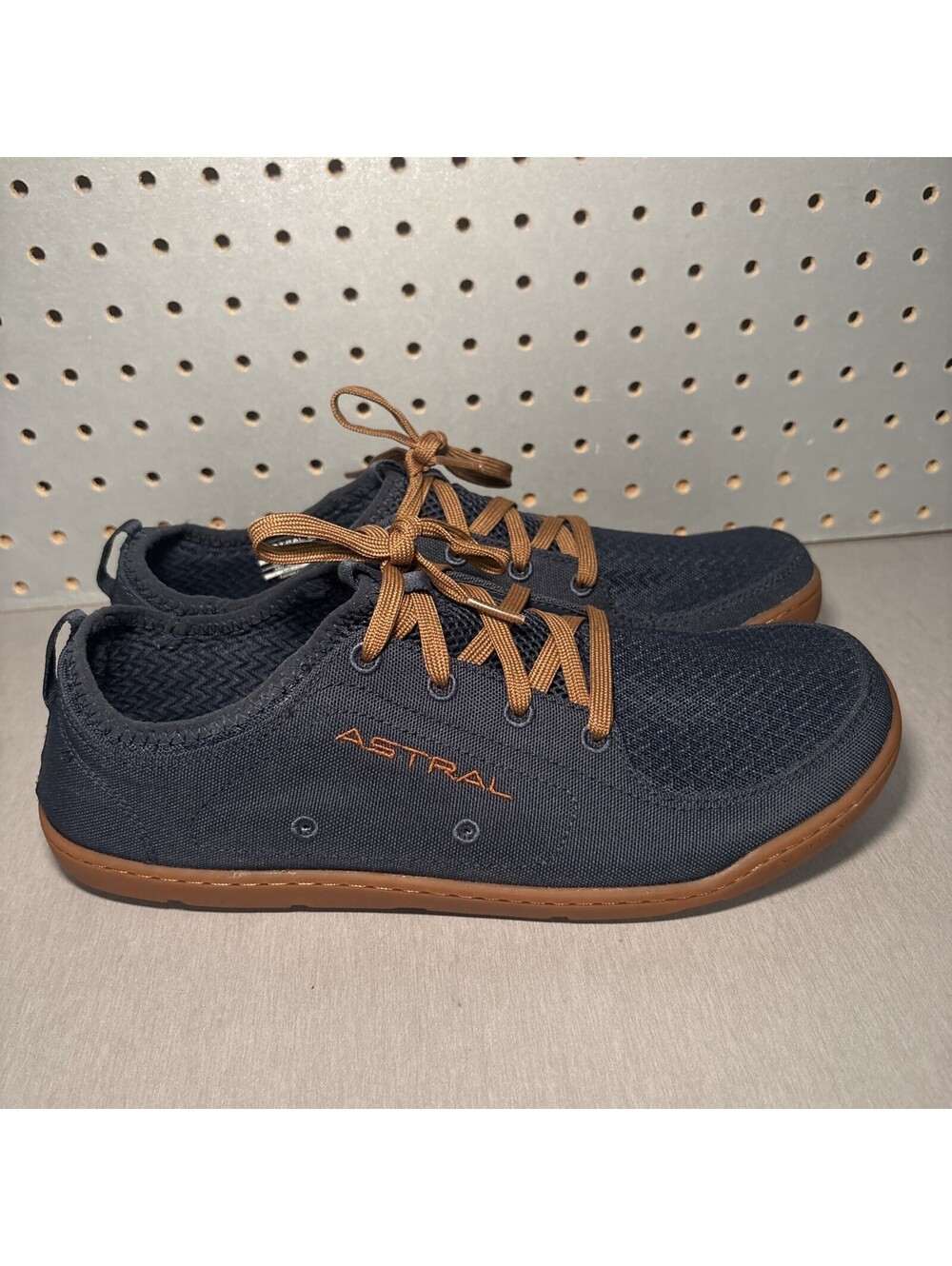 Astral Loyak Water Shoes Mens Sz 9 Blue Navy Brown Minimalist Hiking Boating